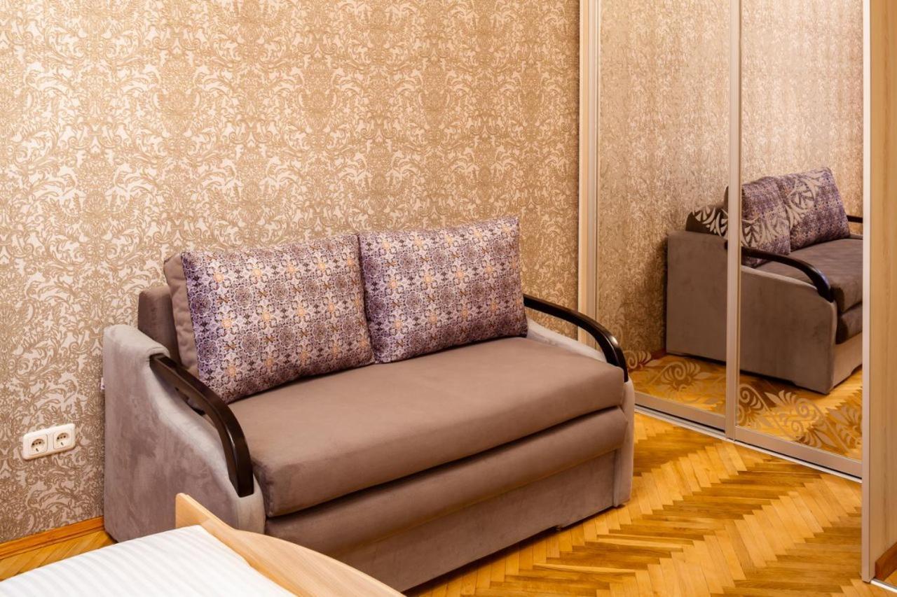 Alfa Apartments Svobody 31 Liov Exterior foto